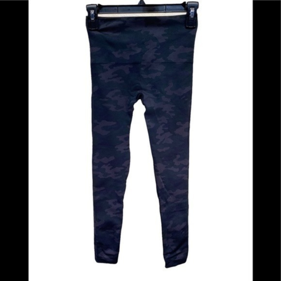 SPANX SPANX Look at Me Now Seamless Leggings - Picture 8 of 8